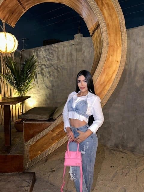 Merry — La diosa del deseo tropical en Escorts Models RD 4